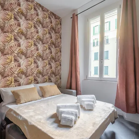 We - Premuda Boutique, * Milano