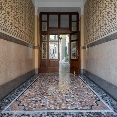 We - Premuda Boutique, Μιλάνο